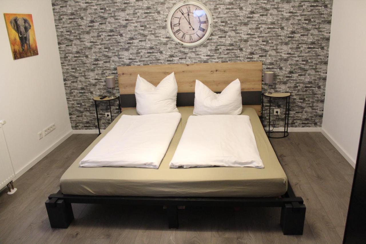 Luna Apartment *